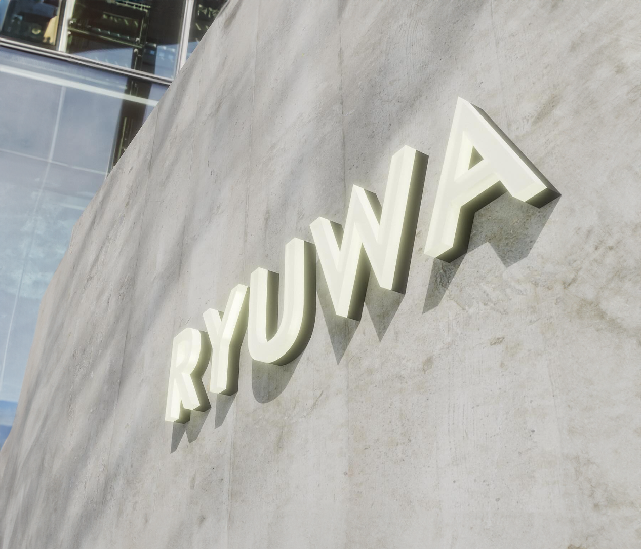 画像:発光文字・LEDサイン